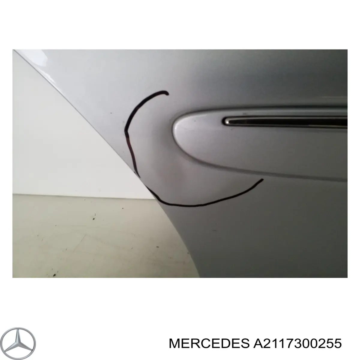 Купити A2117300255 Mercedes Кватирка двері трикутник, задня, права