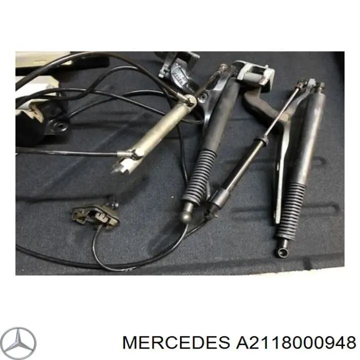 Амортизатор двері задньої Mercedes A2118000948 ціна, від 133.09 USD