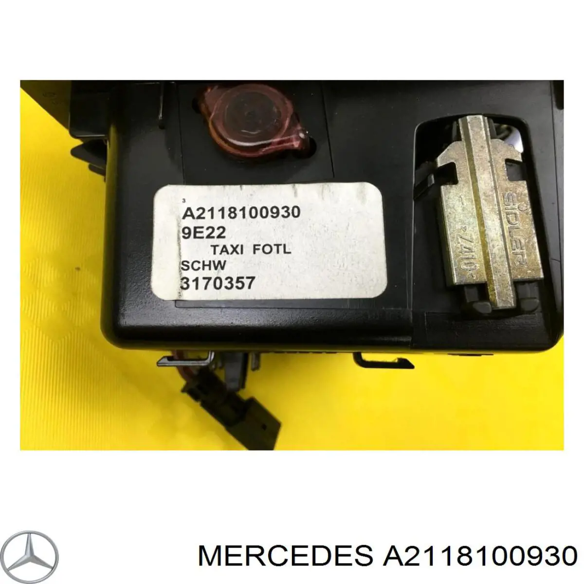 Попільничка задніх лівих дверей Mercedes A2118100930 ціна, від 12.47 USD