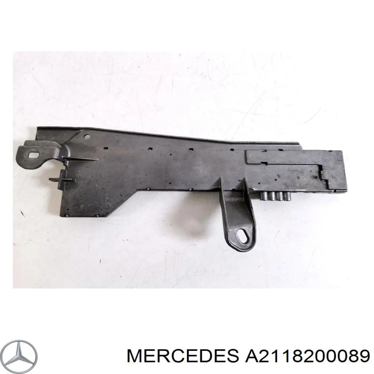 A2118200089 Mercedes 