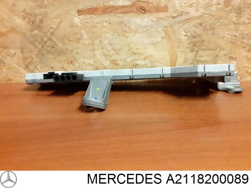  A2118200089 Mercedes