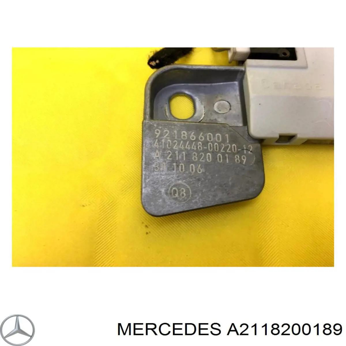 Купити A2118200189 Mercedes 