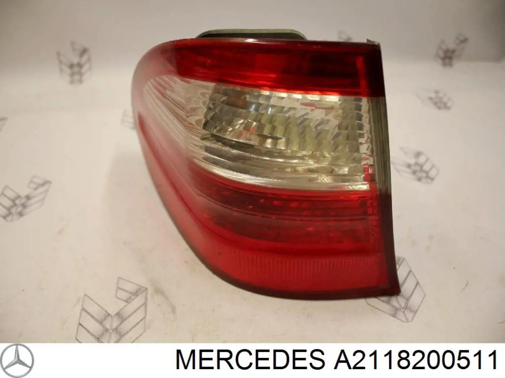Купити A2118200511 Mercedes Плата заднього ліхтаря, контактна