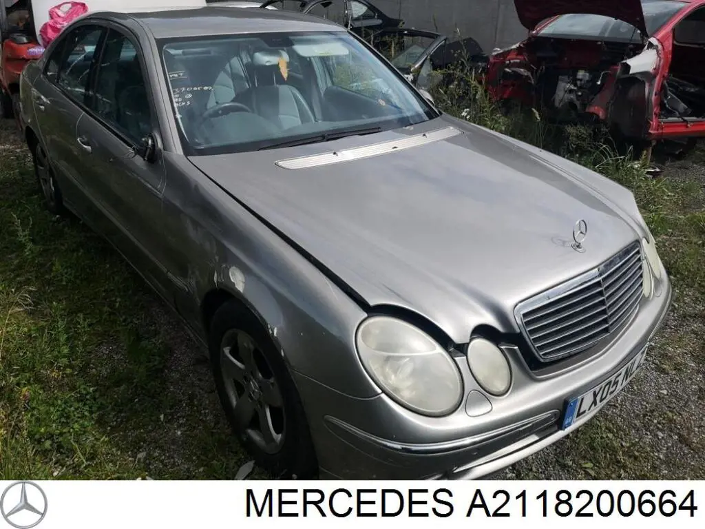 A2118200664 Mercedes Ліхтар задній правий