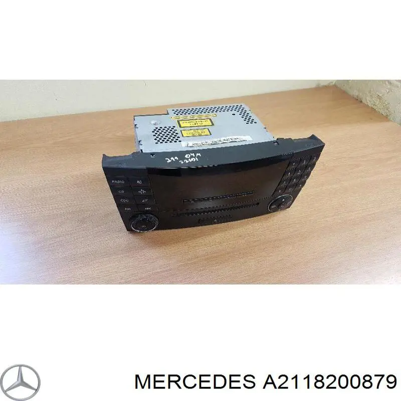 Магнітола (радіо AM/FM) Mercedes A2118200879 ціна, від 25.34 USD