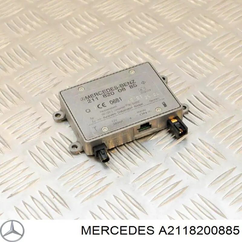 A2118200885 Mercedes підсилювач сигналу антени