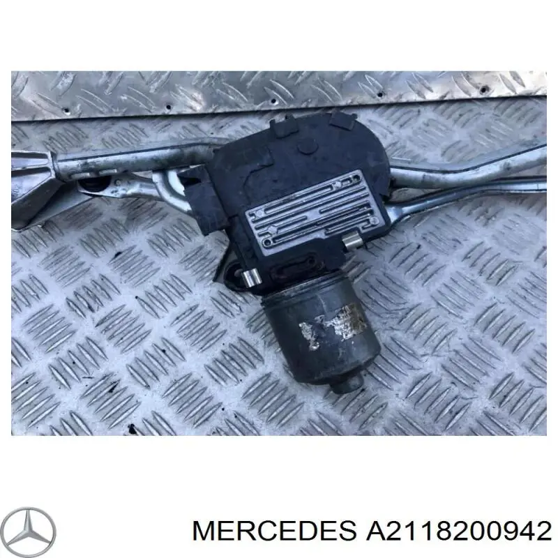 A2118200942 Mercedes Мотор склоочисника скла (трапеції)