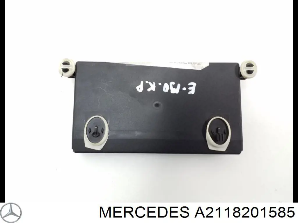 Блок комфорту Mercedes A2118201585 ціна, від 10.40 USD