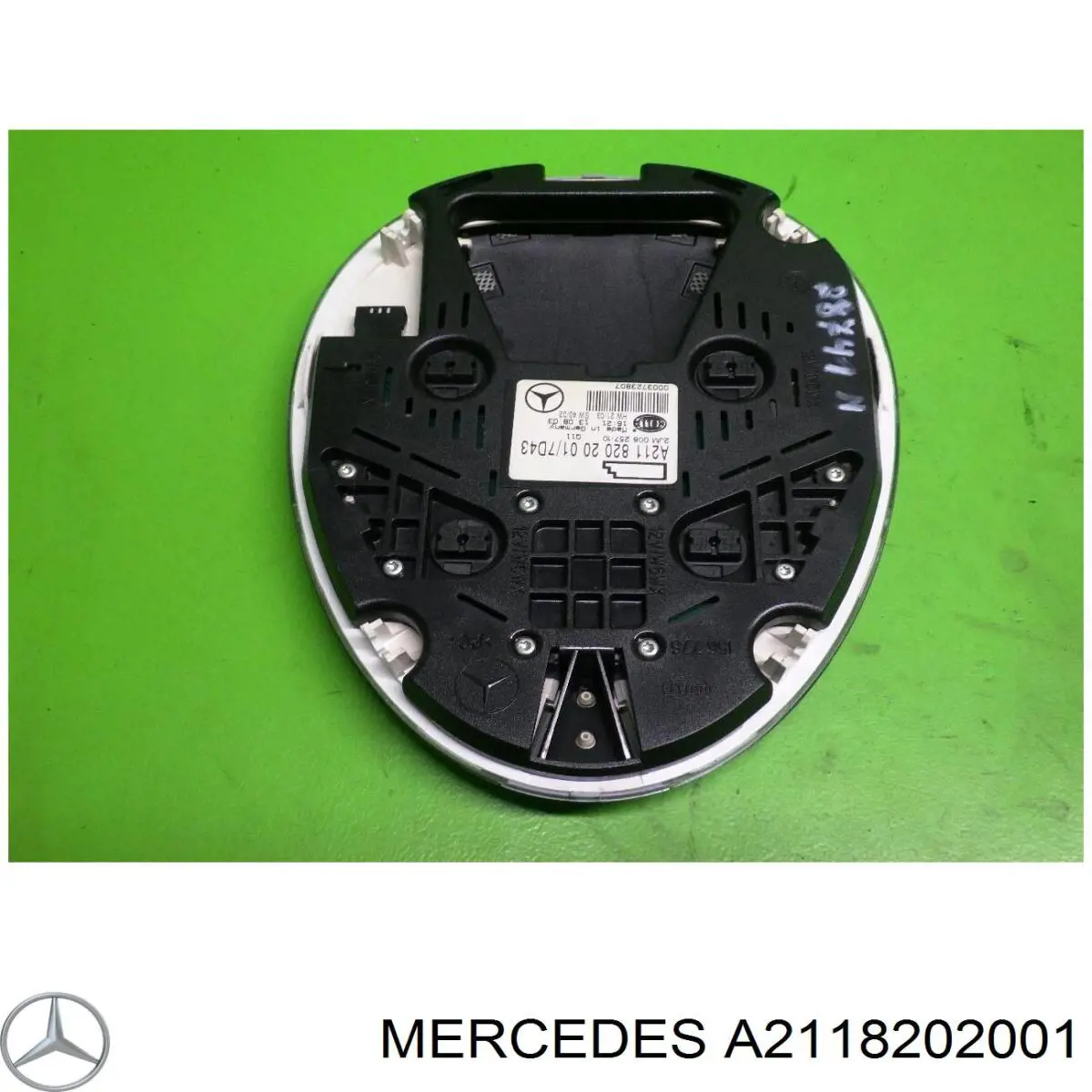 A2118202001 Mercedes Плафони внутрішнього освітлення