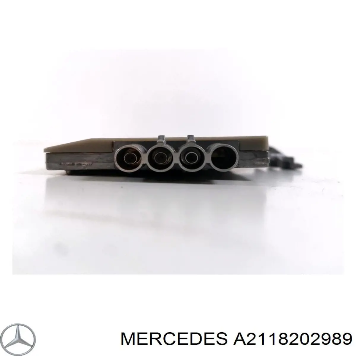  A2118202989 Mercedes
