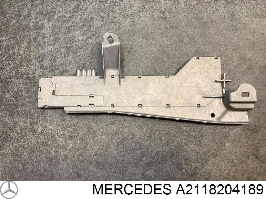  Mercedes A2118204189 ціна, від 6.31 USD
