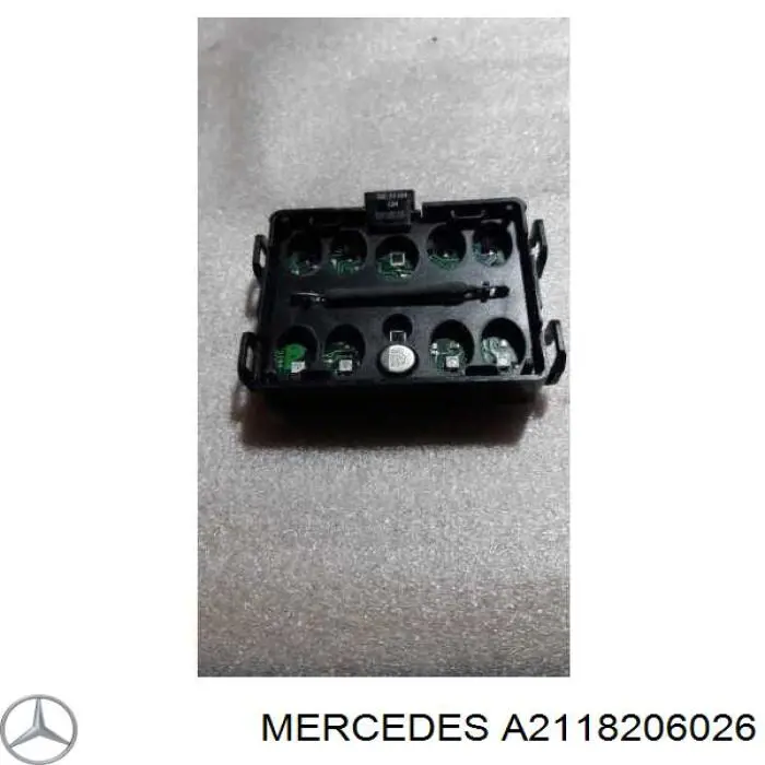 A2118206026 Mercedes датчик дощу
