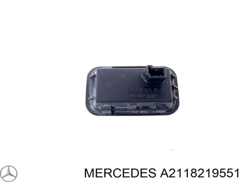 Купити A212821065164 Mercedes Кнопка приводу замка задніх 3/5 дверей (ляди)