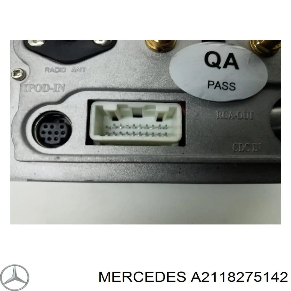 A2118704589 Mercedes Магнітола (радіо AM/FM)