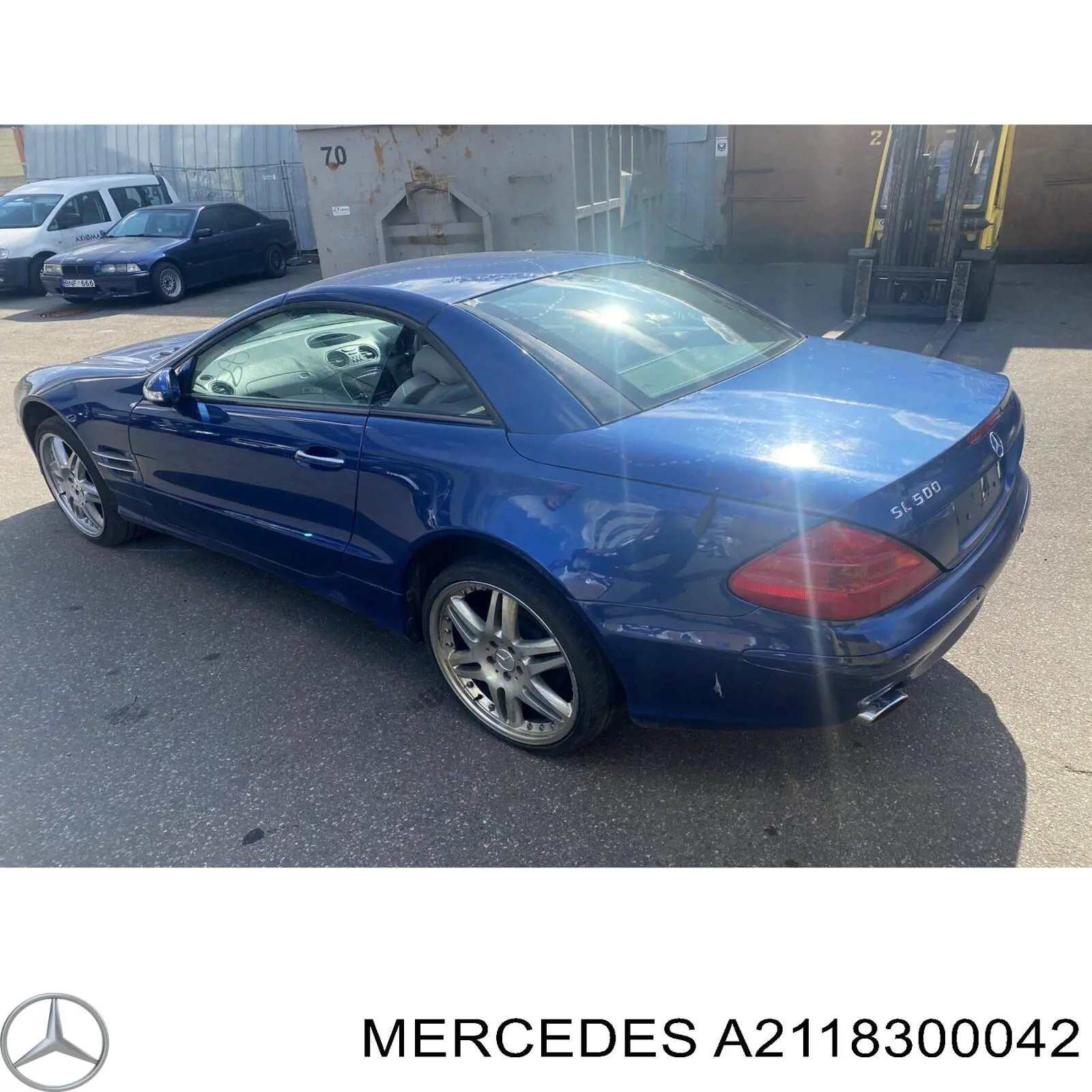A2118300042 Mercedes Дверцята бензобака