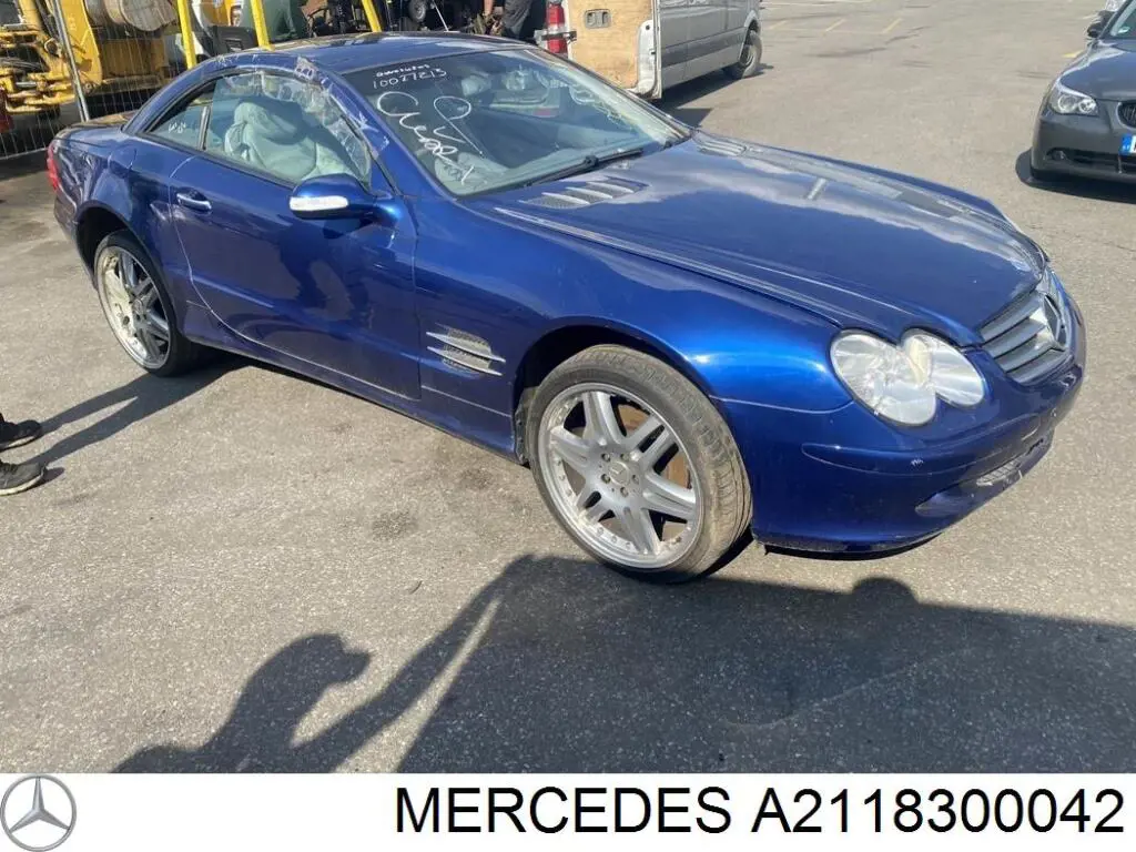 Лючок паливного бака Mercedes A2118300042