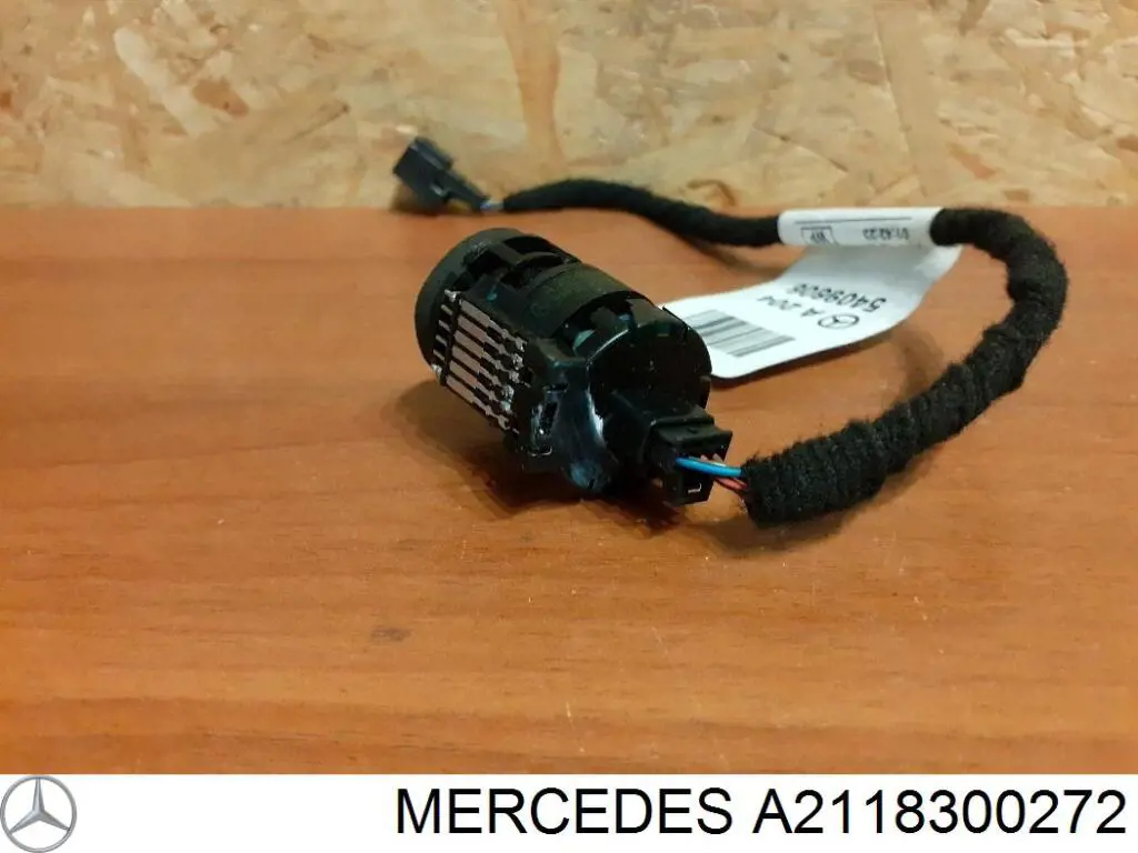 A2118300272 Mercedes Датчик температури салону