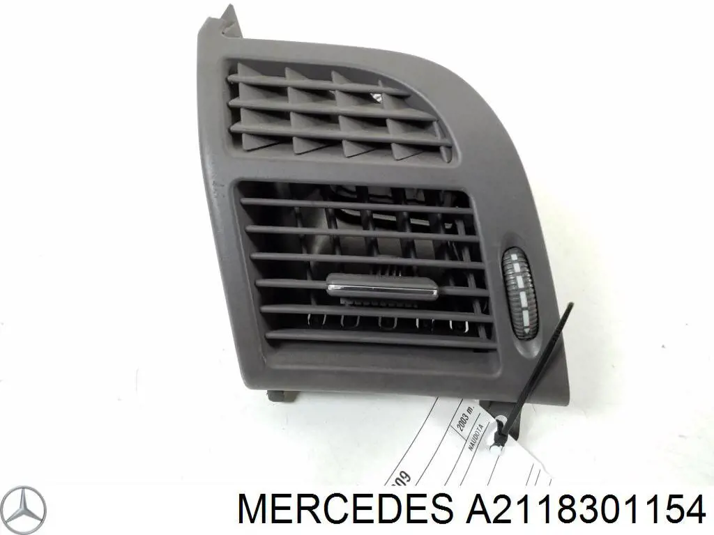 Решітка повітропровода ліва Mercedes A2118301154 ціна, від 6.33 USD
