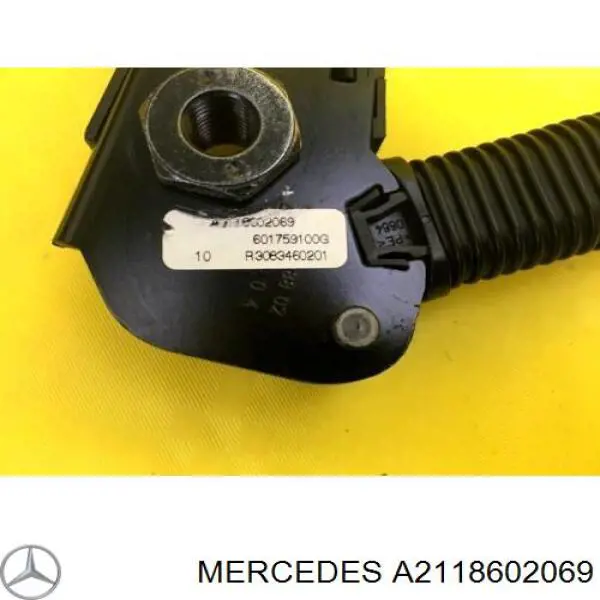 Mercedes A2118602069 ціна, від 38.01 USD
