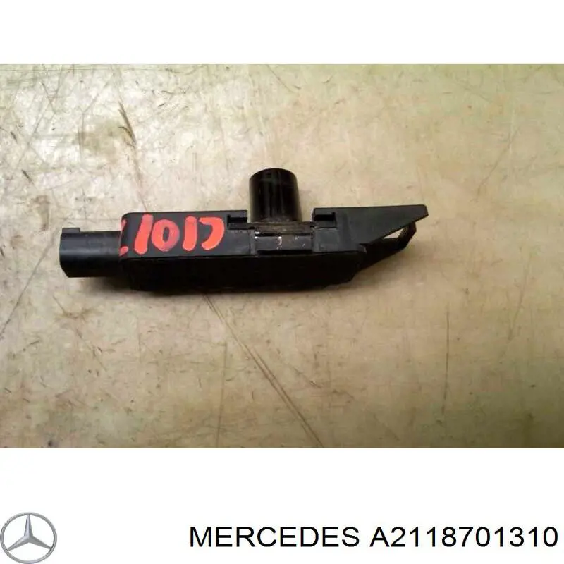 Датчик освітлення салону Mercedes A2118701310 ціна, від 10.15 USD