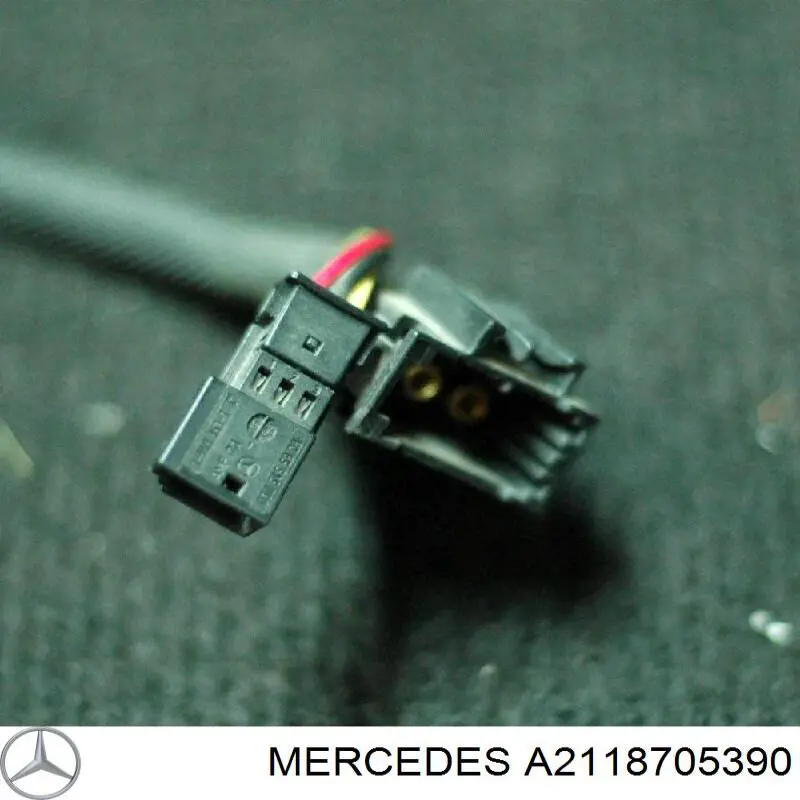 Магнітола A2118705390 Mercedes