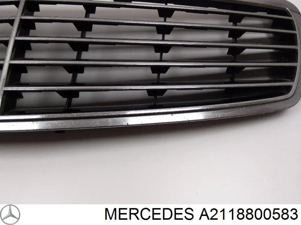 Облицювання радіатора Mercedes A2118800583 ціна, від 56.42 USD