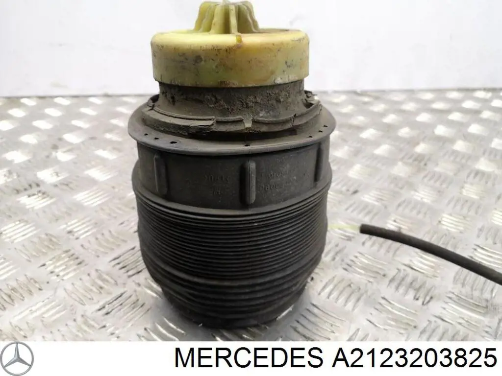 Пневмоподушка задня Mercedes A2123203825