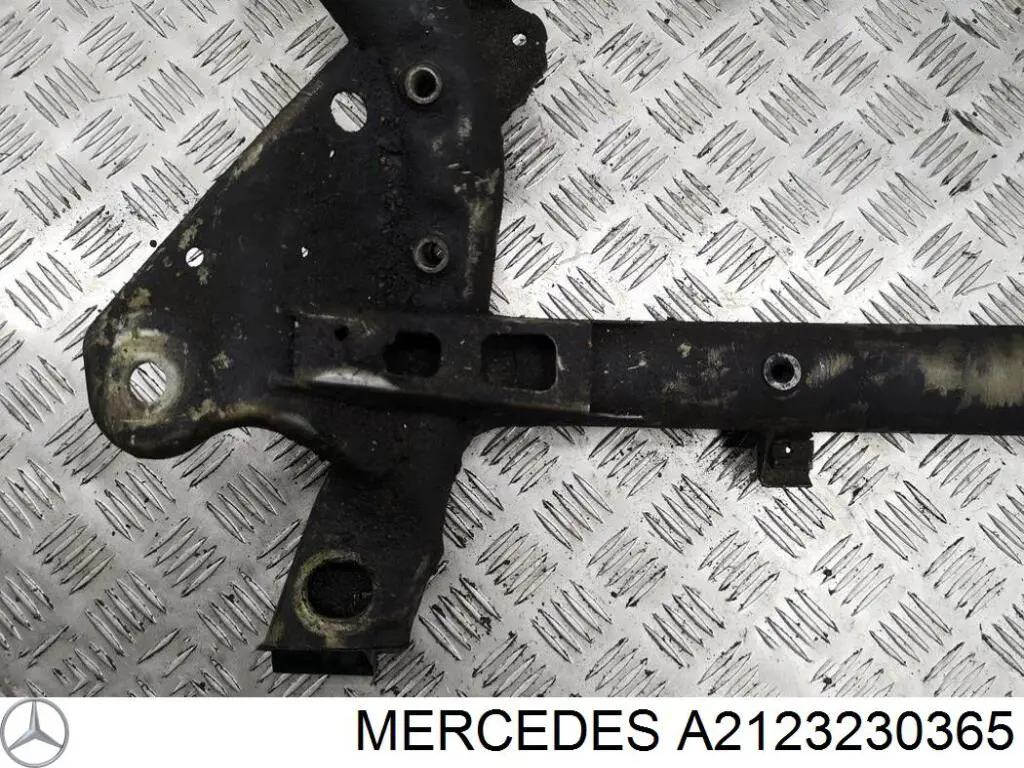 Купити A212323036505 Mercedes Стабілізатор поперечної стійкості передній