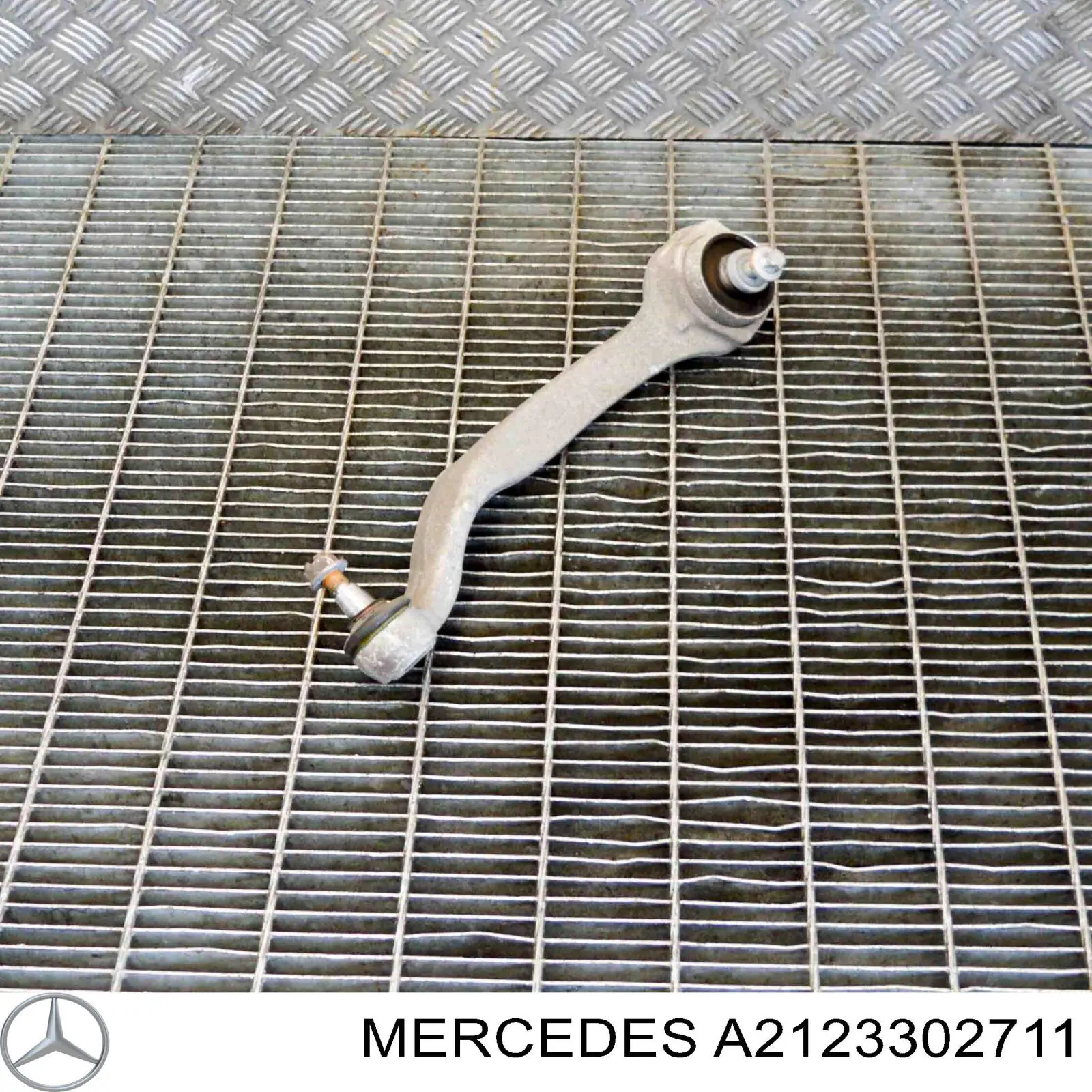 Купити A2123302711 Mercedes Важіль передньої підвіски верхній, лівий