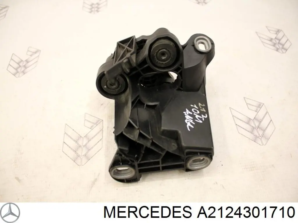 Купити A2124301710 Mercedes 