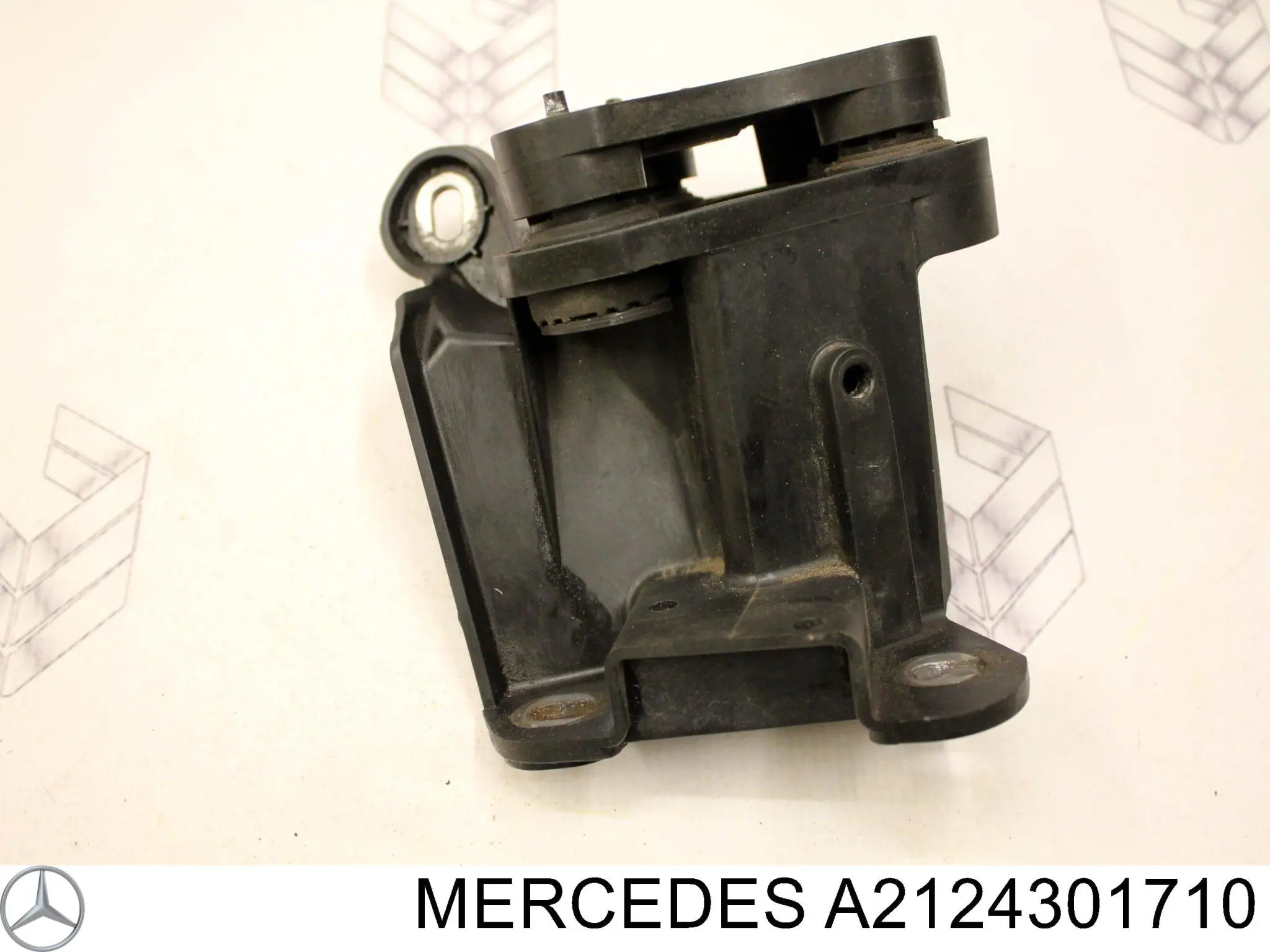 Купити A2124301710 Mercedes 