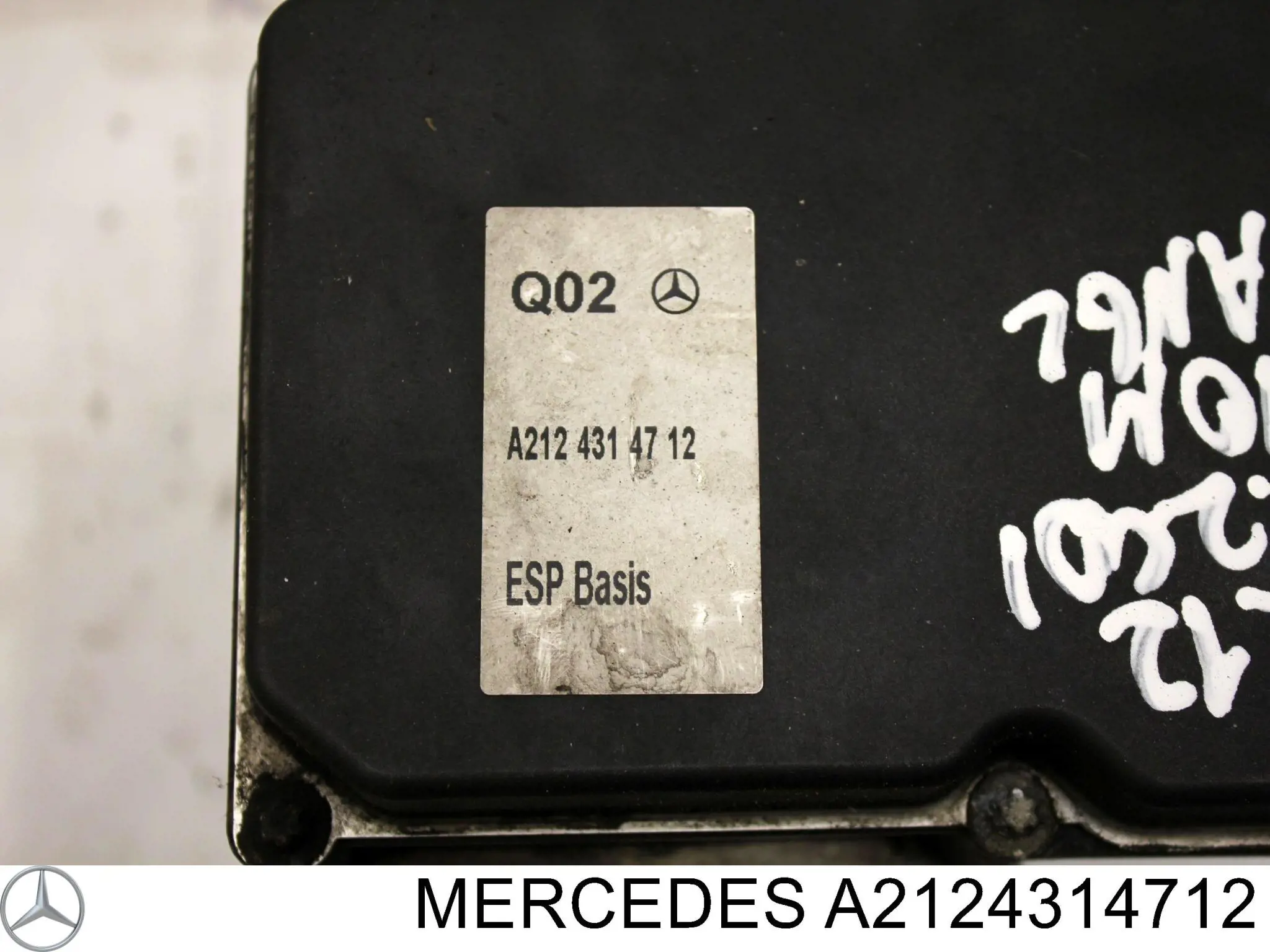  Mercedes A2124314712 ціна, від 56.43 USD