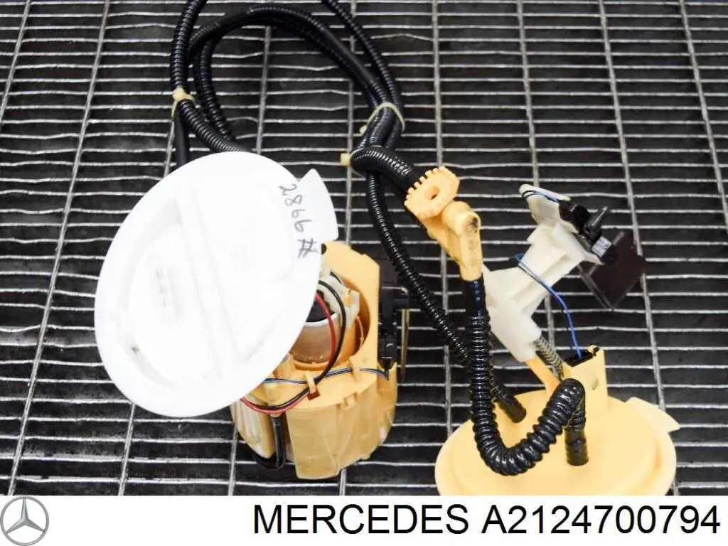Купити A2124700794 Mercedes Датчик рівня палива в баку, лівий