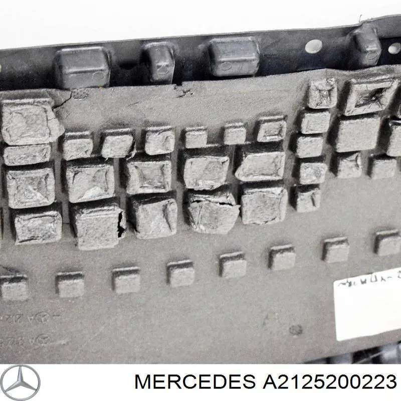Захист двигуна передній A2125200223 Mercedes