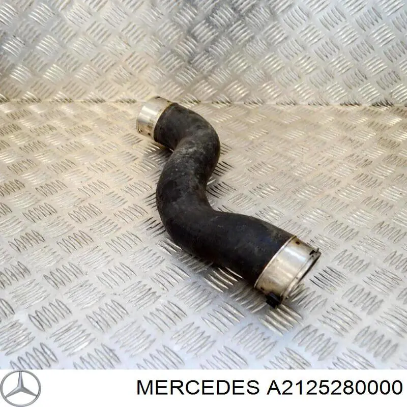 A2125280000 Mercedes шланг/патрубок інтеркулера, лівий