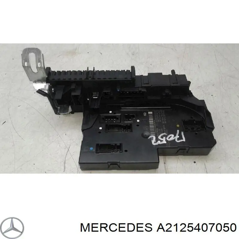  Mercedes A2125407050 ціна, від 31.67 USD