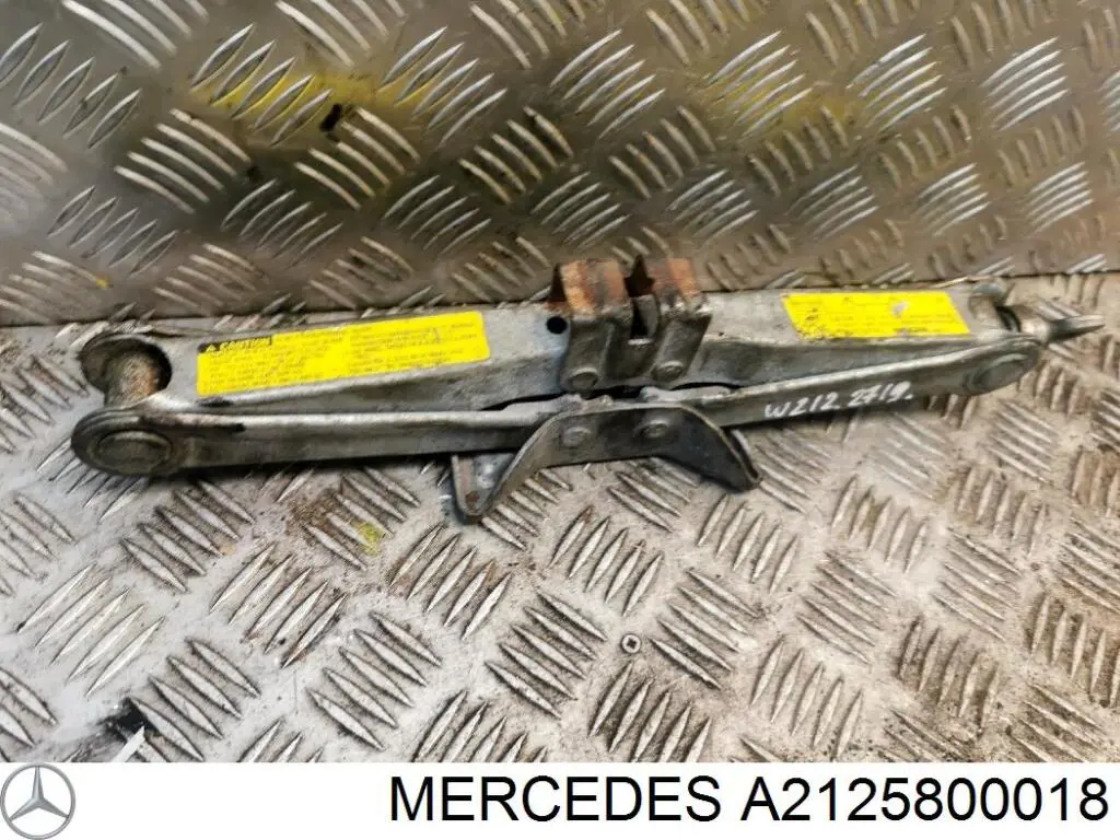  Mercedes A2115830615