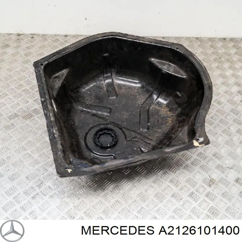 Ніша запасного колеса Mercedes A2126101400 ціна, від 316.67 USD