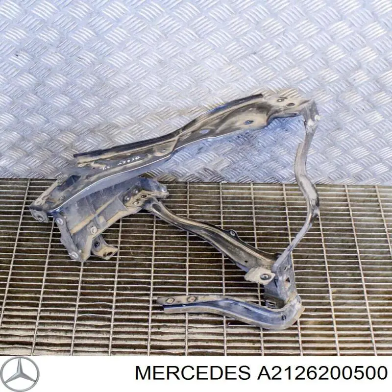 Купити A2126200500 Mercedes Супорт радіатора лівий/монтажна панель кріплення фар