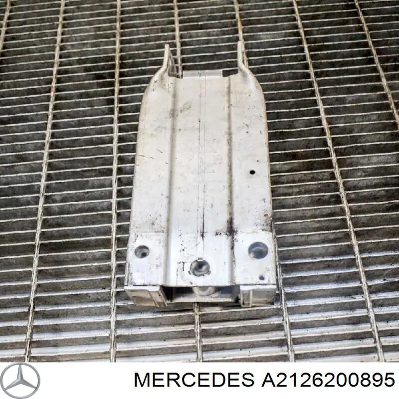 Абсорбер бампера переднього Mercedes A2126200895 ціна, від 23.90 USD