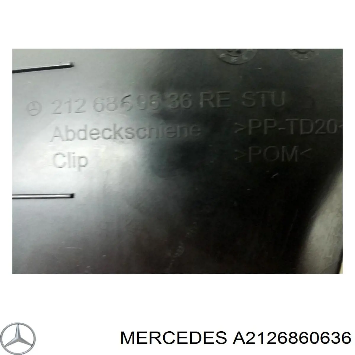 A2126860636 Mercedes Накладка дверного порогу внутрішня, задня права