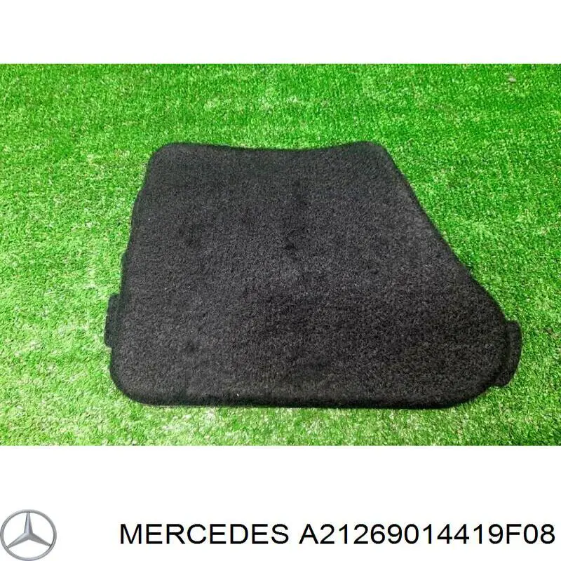 A21269014419F08 Mercedes Облицювання багажного відсіку, праве
