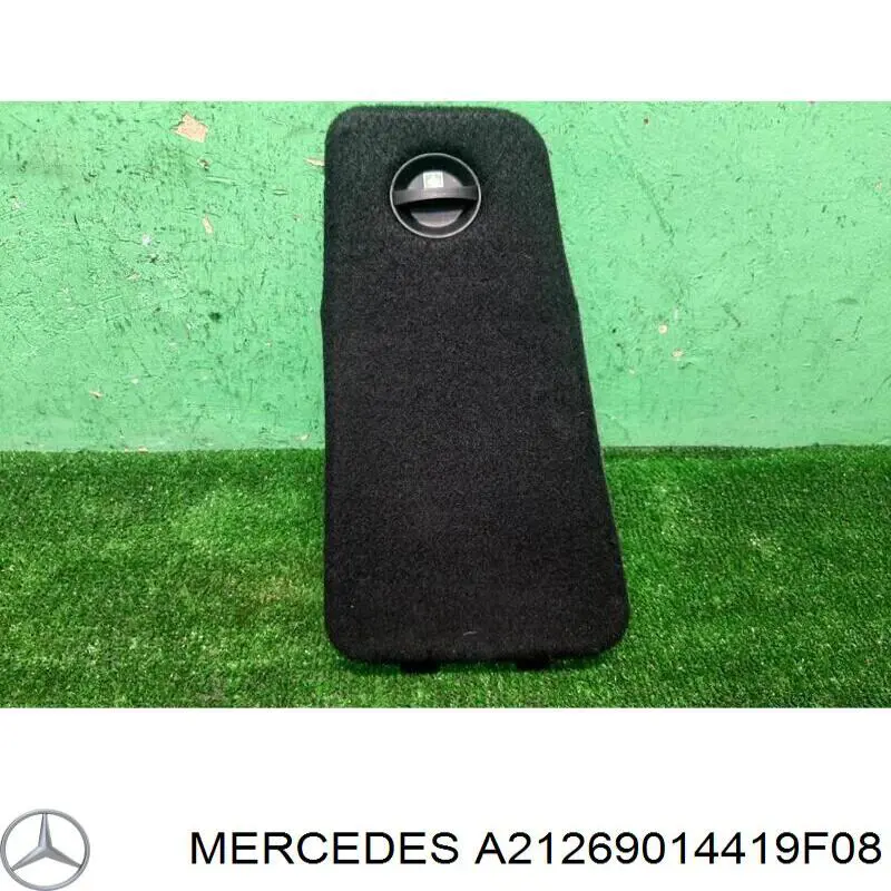 Облицювання багажного відсіку, праве Mercedes A21269014419F08 ціна, від 13.97 USD
