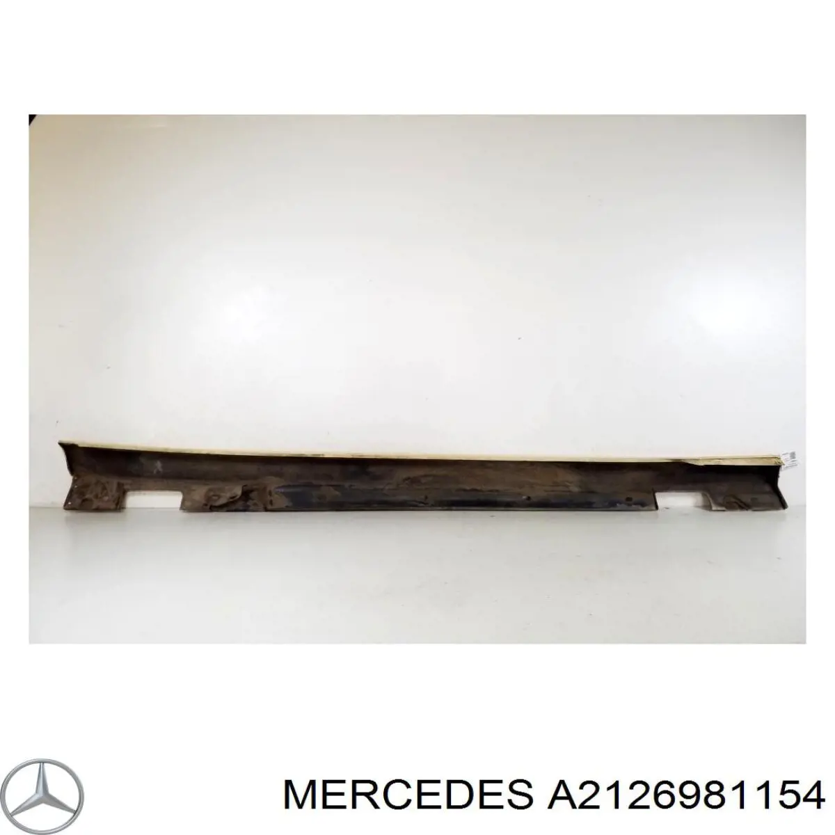 Купити A2126981154 Mercedes Накладка зовнішня (молдинг) порога, лівий
