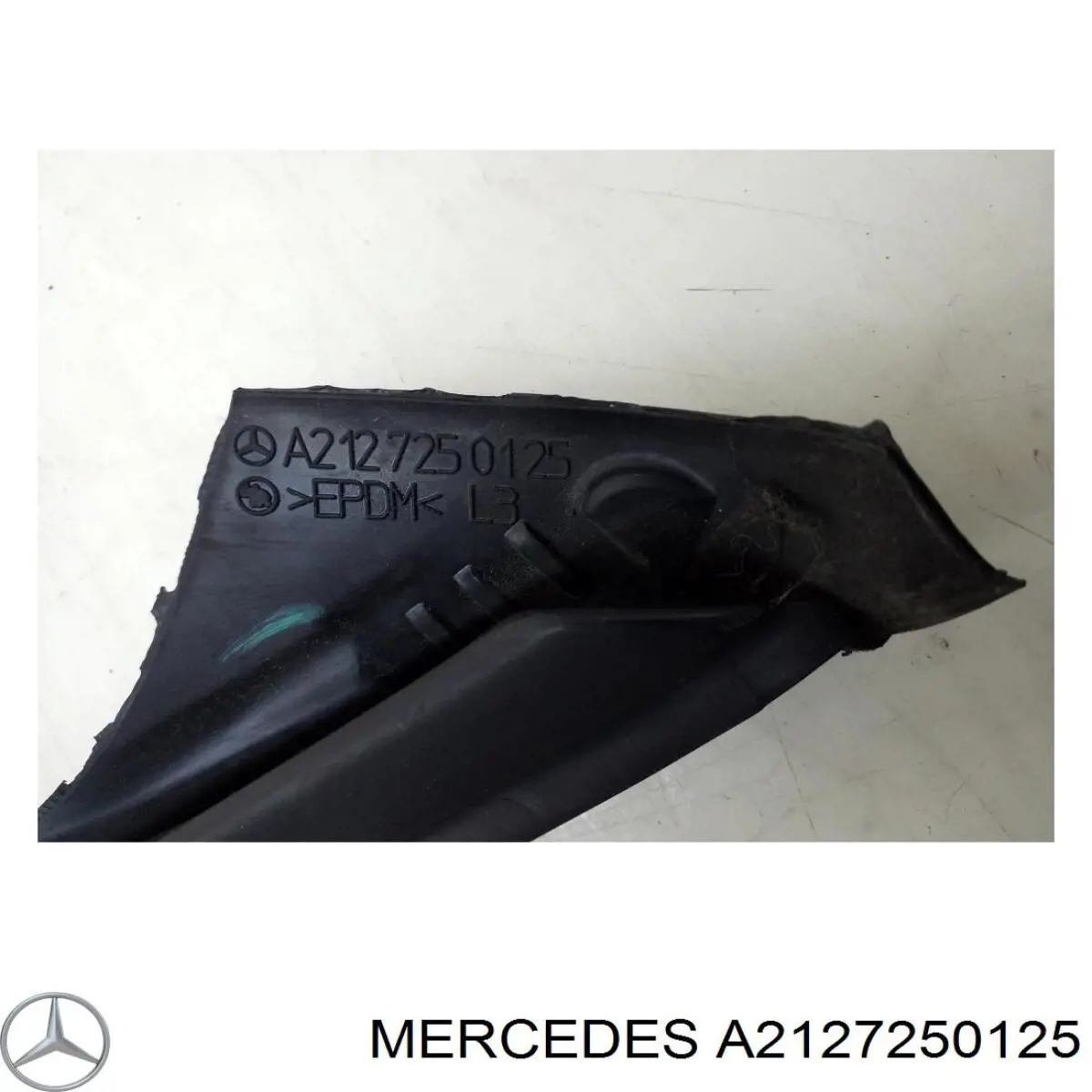 A2127250125 Mercedes Направляюча скла рамки двері, передньої лівої