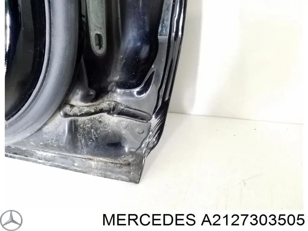 Двері задні Mercedes A2127303505 ціна, від 132.34 USD