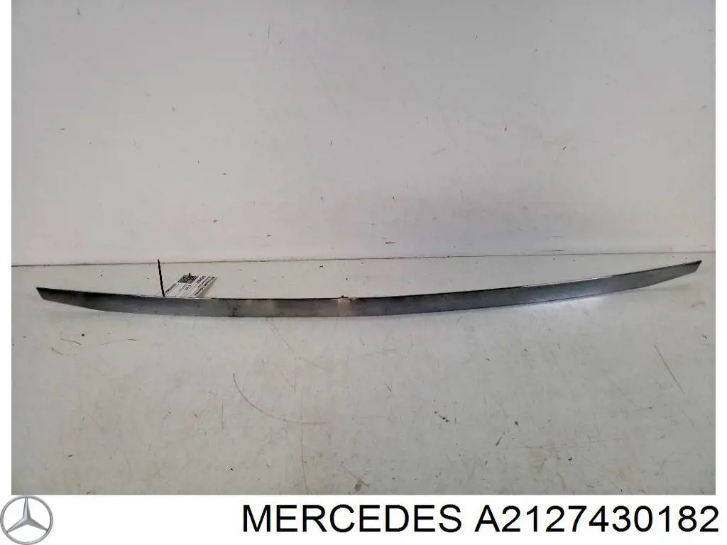 A2127430182 Mercedes Молдинг кришки багажника