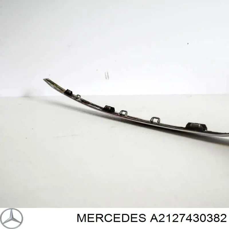 Купити PBZ97004A Signeda Молдинг кришки багажника