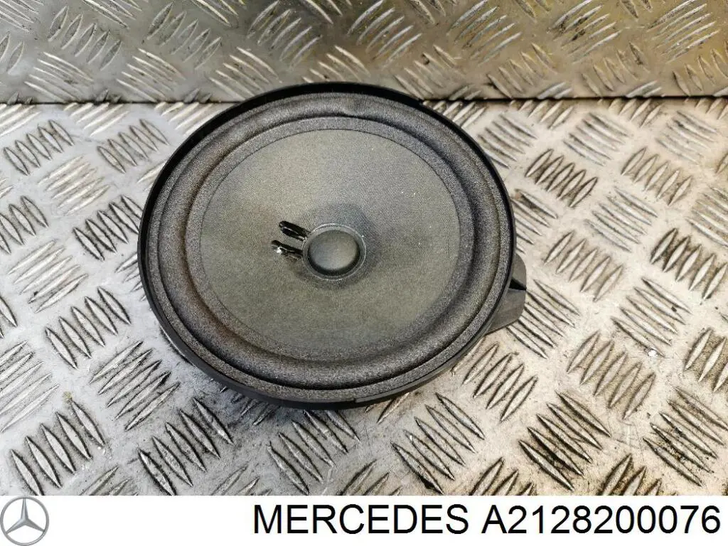 Купити A2128200076 Mercedes Динамік задньої двері