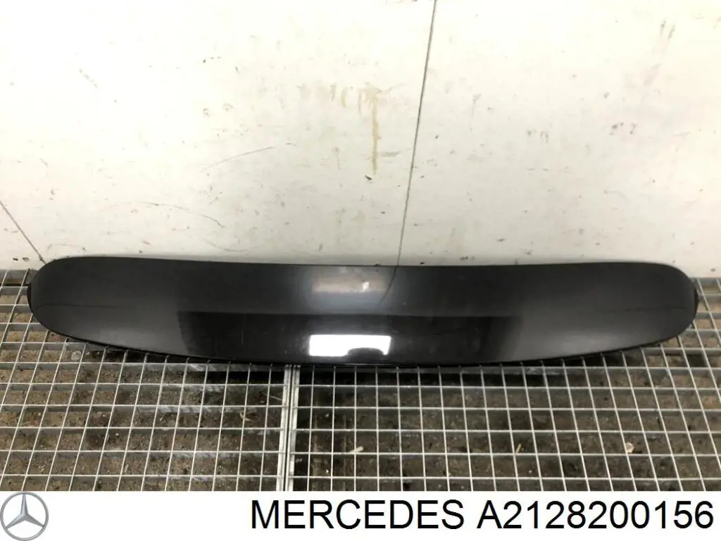 Задній стоп A2128200156 Mercedes